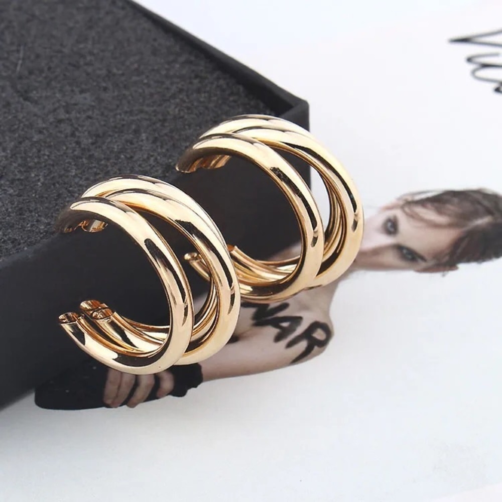 ¥ New 18k Gold Three-Layer Round Drop Earrings